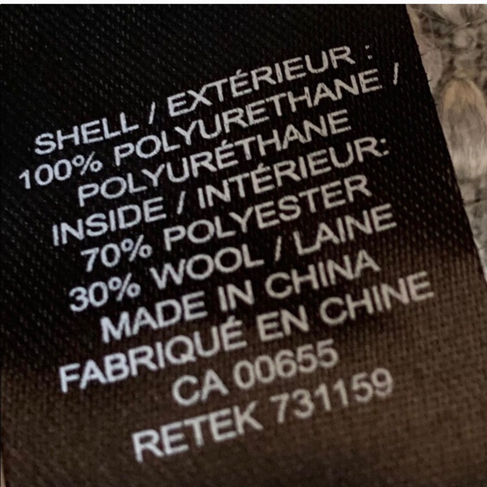 🔥FAUX LEATHER VEST🔥 - Picture 2 of 2